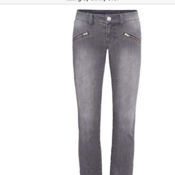 CAbi Denim - Cabi skinny jeans - Offers please